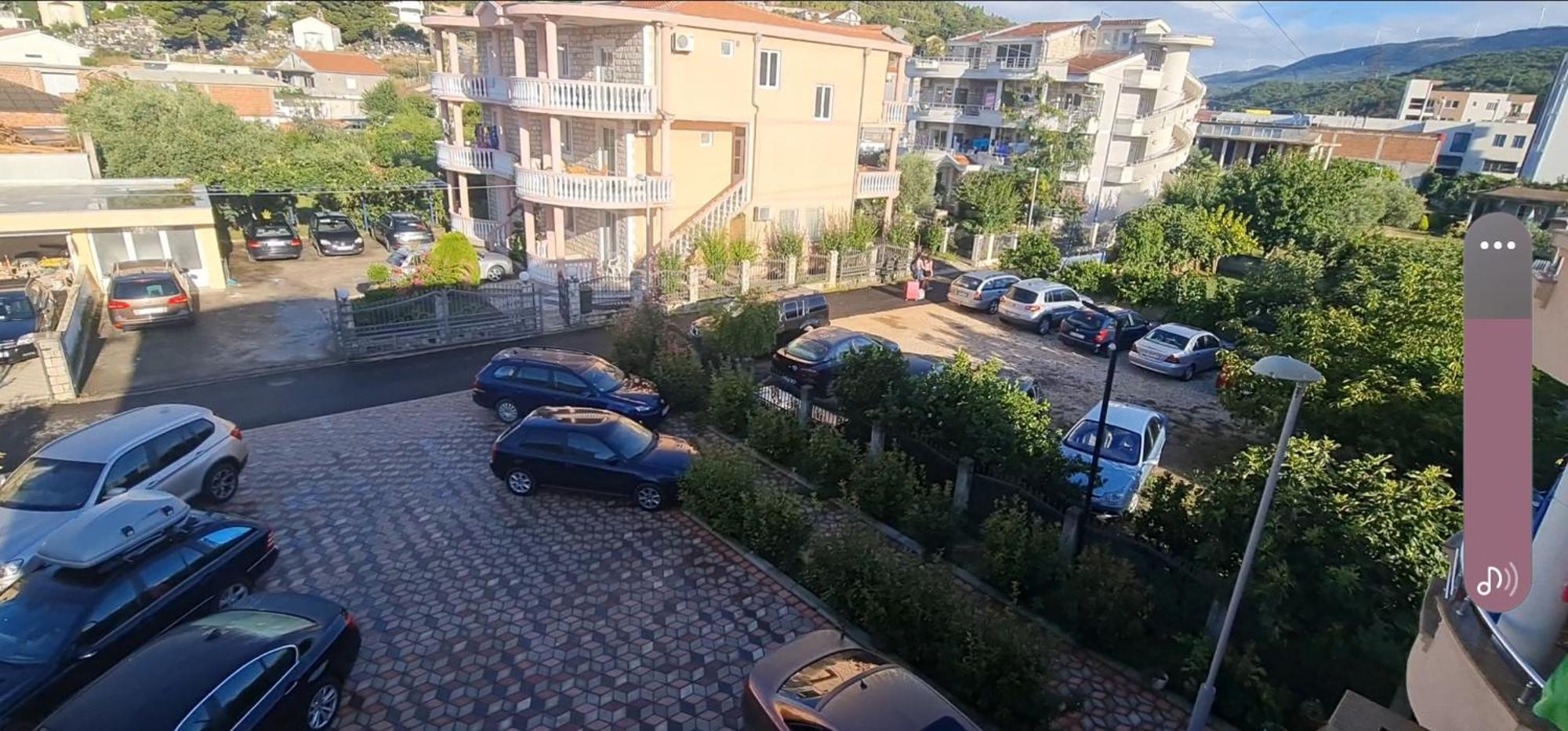Meti Apartments Ulcinj Bagian luar foto